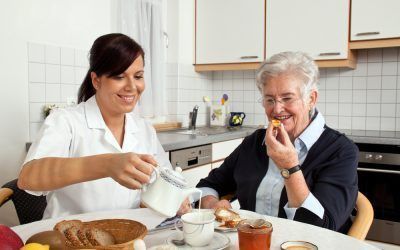 Servicio de comidas a domicilio para mayores en Rivas